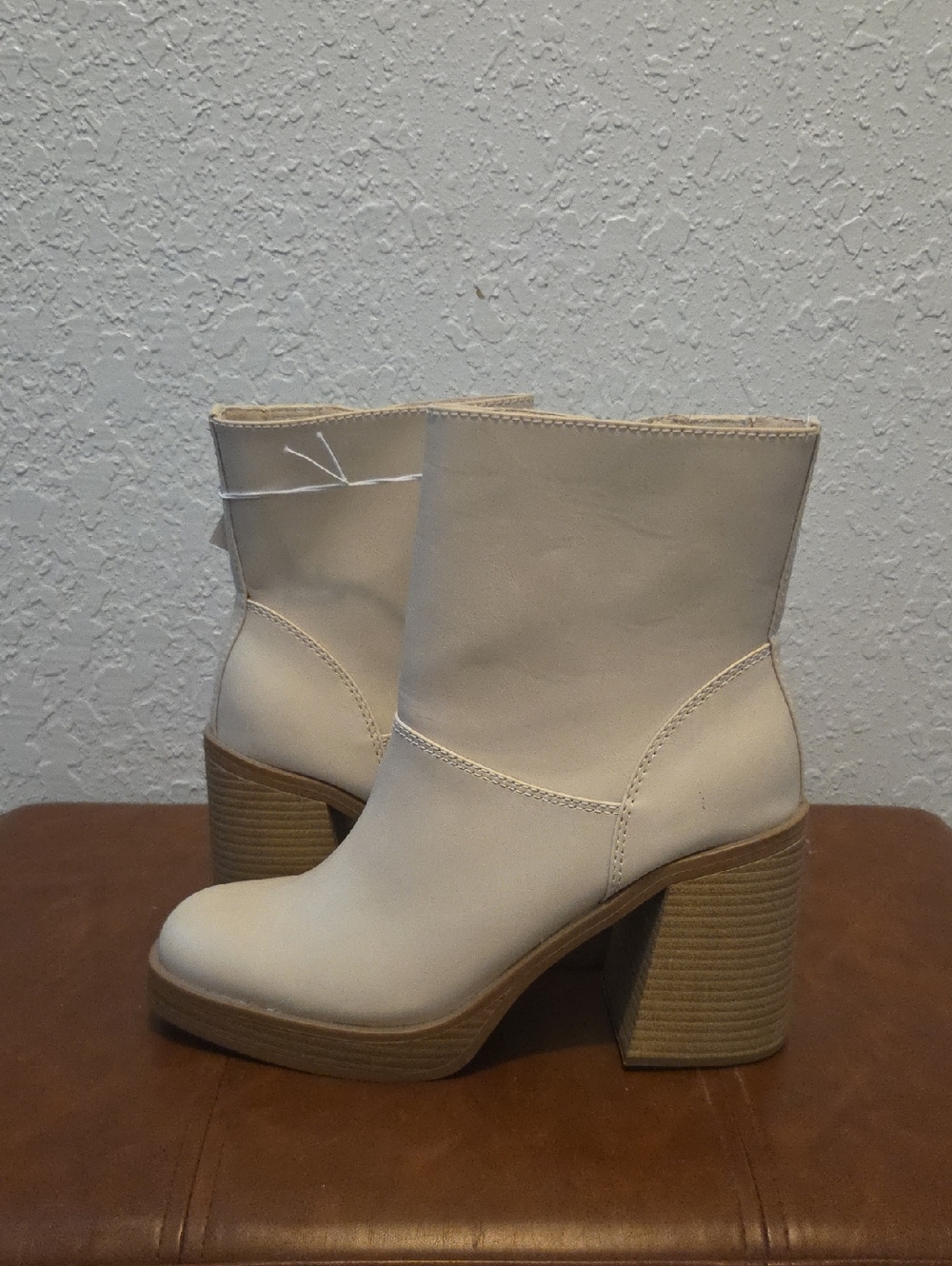 Universal Thread Cream Ankle Boots with Stacked Heel